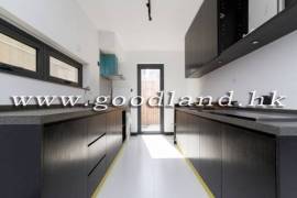 CLEAR WATER BAY Detached Renovated Village House with Lawn Garden and Sea View For Rent
