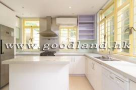 Clear Water Bay Villa For Sale