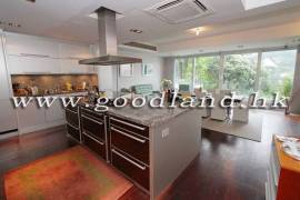 Clear Water Bay Villa For Sale