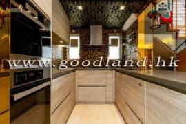 Clear Water Bay Villa For Sale