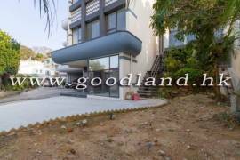 Clear Water Bay Villa For Sale