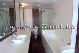 Clear Water Bay Villa For Sale