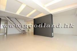 Clear Water Bay Villa For Sale