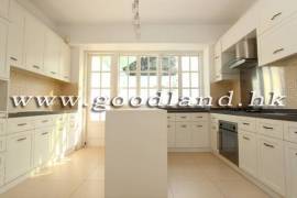 Clear Water Bay Villa For Sale