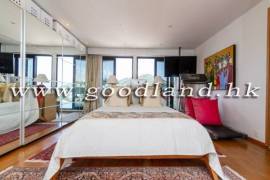 Clear Water Bay Villa For Sale