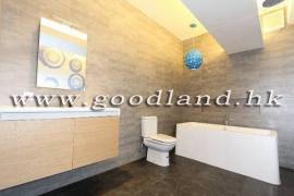 Clear Water Bay Villa For Sale
