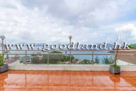 Clear Water Bay Villa For Sale
