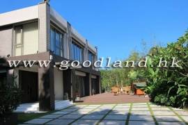 Clear Water Bay Villa For Sale
