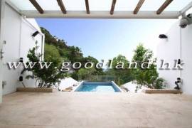 Clear Water Bay Villa For Sale