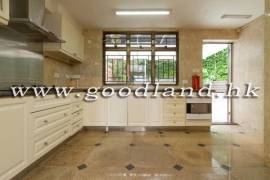 Clear Water Bay Villa For Sale