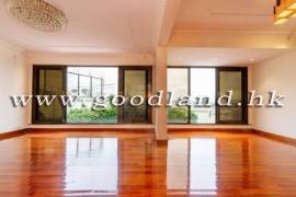 Clear Water Bay Villa For Sale