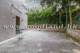 Clear Water Bay Villa For Sale