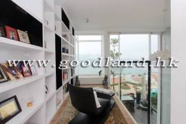 Clear Water Bay Villa For Sale