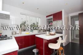 Clear Water Bay Villa For Sale