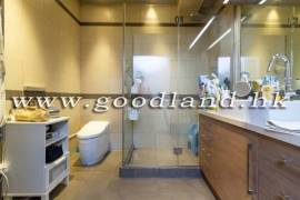 Clear Water Bay Villa For Sale