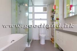 Clear Water Bay Villa For Sale