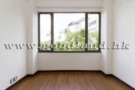 Clear Water Bay Villa For Sale