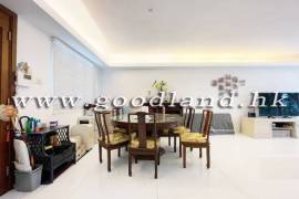 Clear Water Bay Villa For Sale