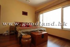Clear Water Bay Villa For Sale