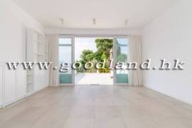 Clear Water Bay Villa For Sale