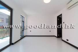 CLEAR WATER BAY Renovated Village House with Lawn Garden and Private Gate For Rent
