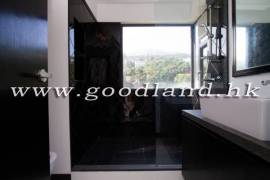 CLEAR WATER BAY Renovated Village House with Lawn Garden and Private Gate For Rent
