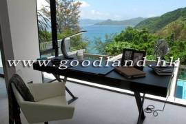 Clear Water Bay Villa For Sale