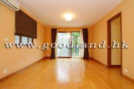 CLEAR WATER BAY Renovated Village House with Sea View and Open Kitchen For Rent