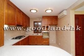 CLEAR WATER BAY Renovated Village House with Sea View and Open Kitchen For Rent