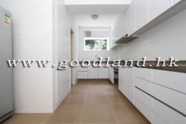 Clear Water Bay Villa For Sale