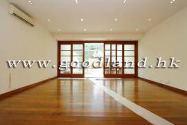 Clear Water Bay Villa For Sale