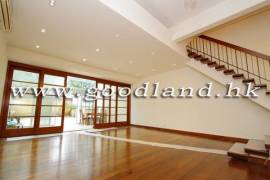 Clear Water Bay Villa For Sale