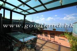 Clear Water Bay Villa For Sale