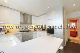 Clear Water Bay Villa For Sale