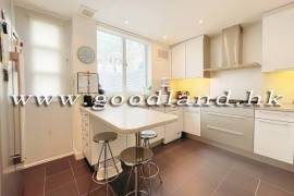 Clear Water Bay Villa For Sale