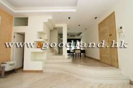 Clear Water Bay Villa For Sale
