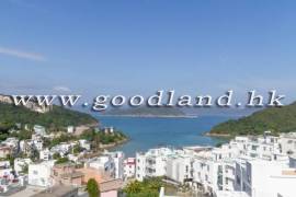 CLEAR WATER BAY Detached Renovated Village House with Lawn Garden and Sea View For Rent