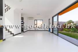 CLEAR WATER BAY Detached Renovated Village House with Lawn Garden and Sea View For Rent