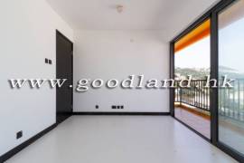 CLEAR WATER BAY Detached Renovated Village House with Lawn Garden and Sea View For Rent
