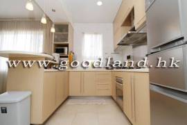 Clear Water Bay Villa For Sale