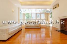 Clear Water Bay Villa For Sale