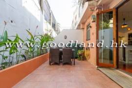 Clear Water Bay Villa For Sale