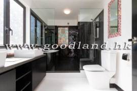 CLEAR WATER BAY Renovated Village House with Private Gate and Partial Sea View For Rent