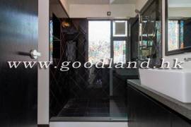 CLEAR WATER BAY Renovated Village House with Private Gate and Partial Sea View For Rent