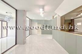 Clear Water Bay Villa For Sale