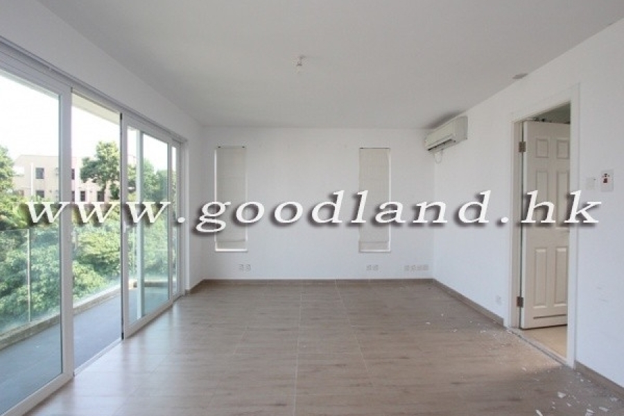 5BR Sea View House for Rent in Clear Water Bay with Lawn Garden