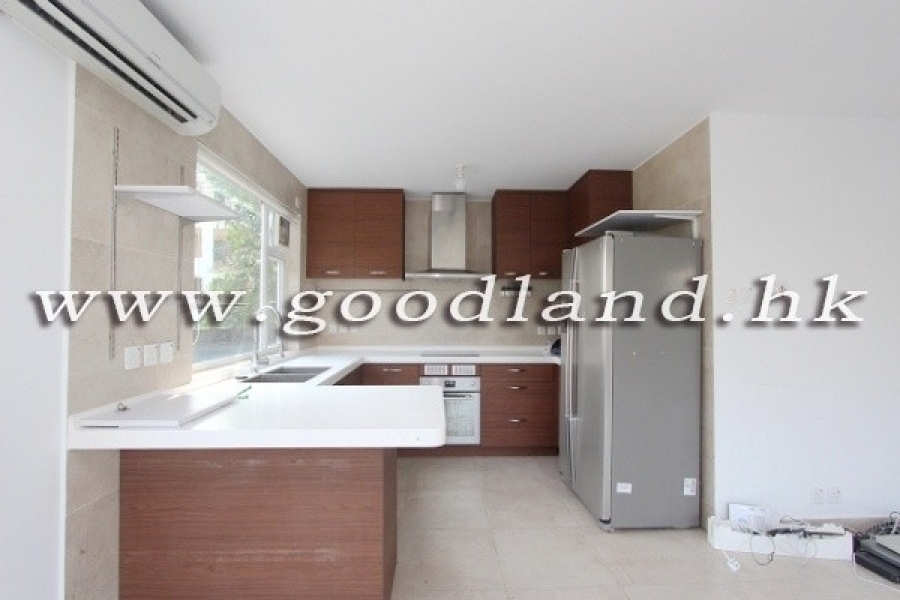 5BR Sea View House for Rent in Clear Water Bay with Lawn Garden