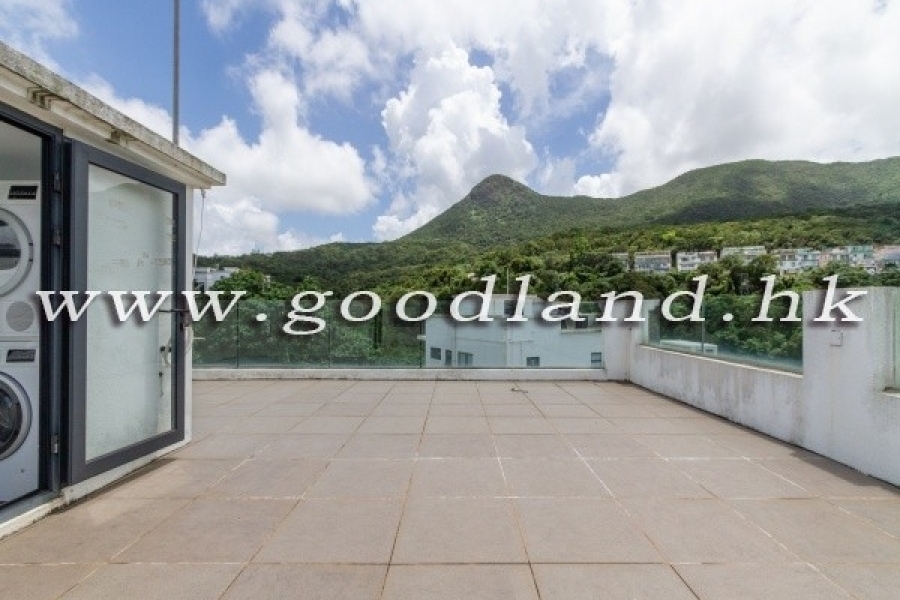CLEAR WATER BAY Detached Village House with Lovely Garden and Parking Next to House For Rent