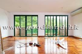 CLEAR WATER BAY Village House with Sea View From All Levels and Parking For Rent