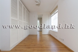 CLEAR WATER BAY Spacious Family Village House For Sale